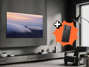 Diese XL-OLED-TVs gibt’s jetzt fast zum halben Preis & ein 750-Euro-Samsung-Handy bekommst du dazu geschenkt