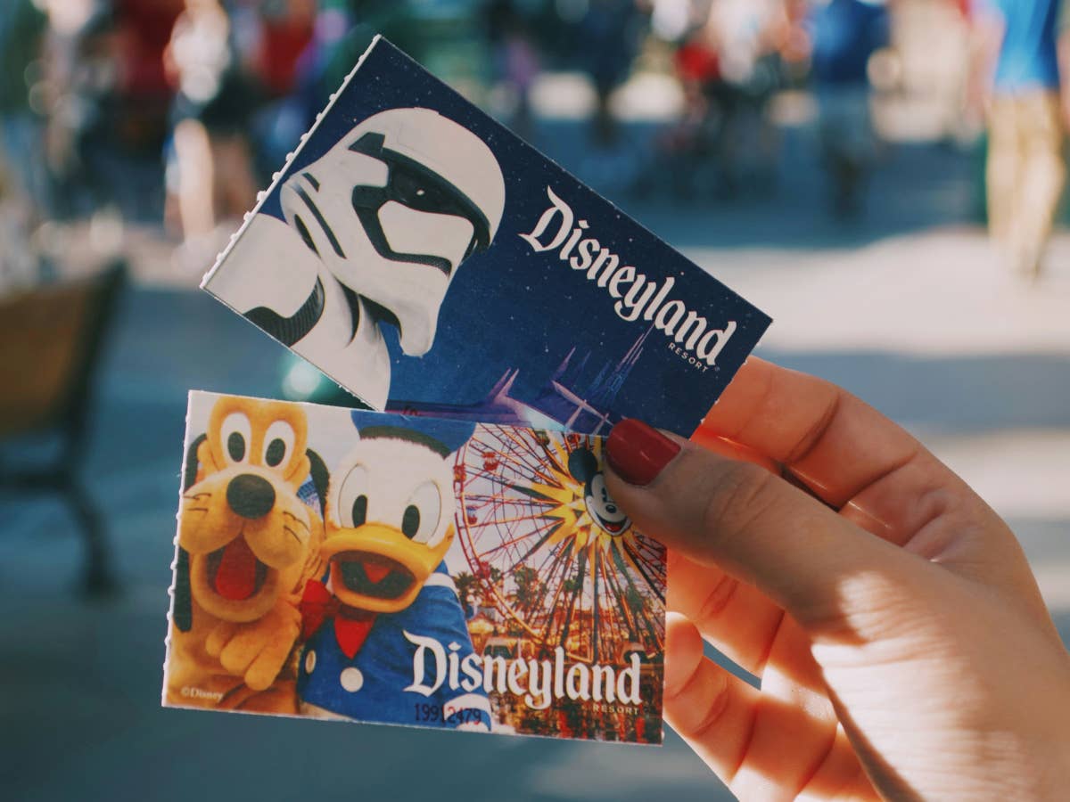 Disney+: Kunden können Disneyland jetzt gratis besuchen