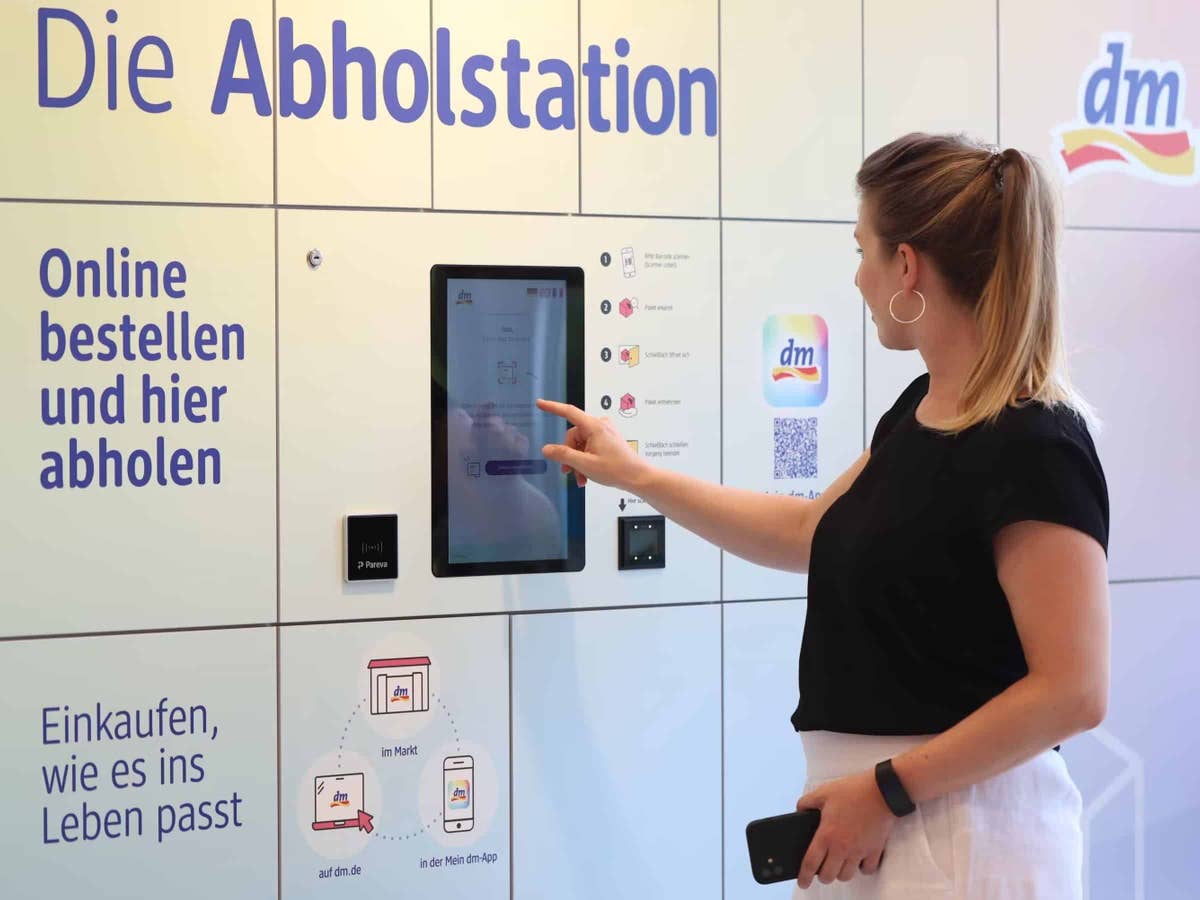 Eine dm-Abholstation