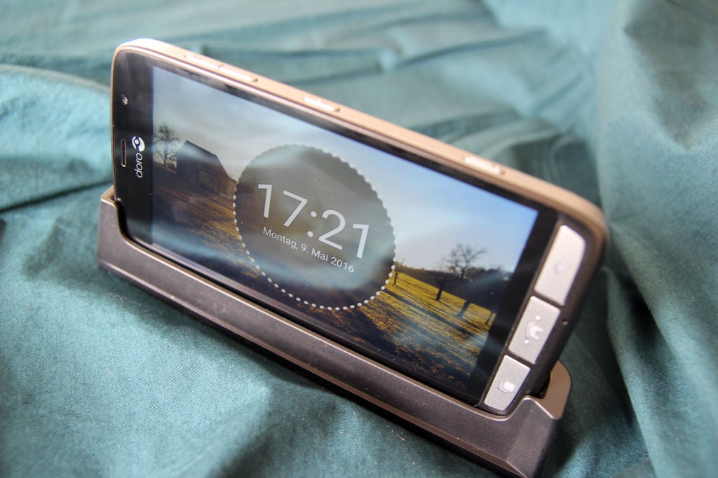 Kaufberatung Handys und Smartphones für Blinde und Sehbehinderte