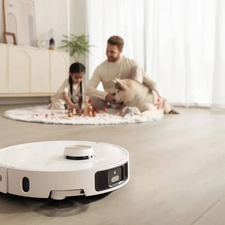 Foto: Saug-wisch-roboter Dreame L40 Ultra Saugroboter