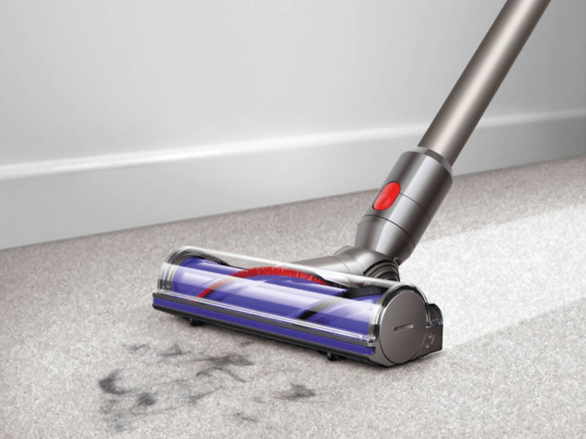 Dyson V8 Advanced im Angebot