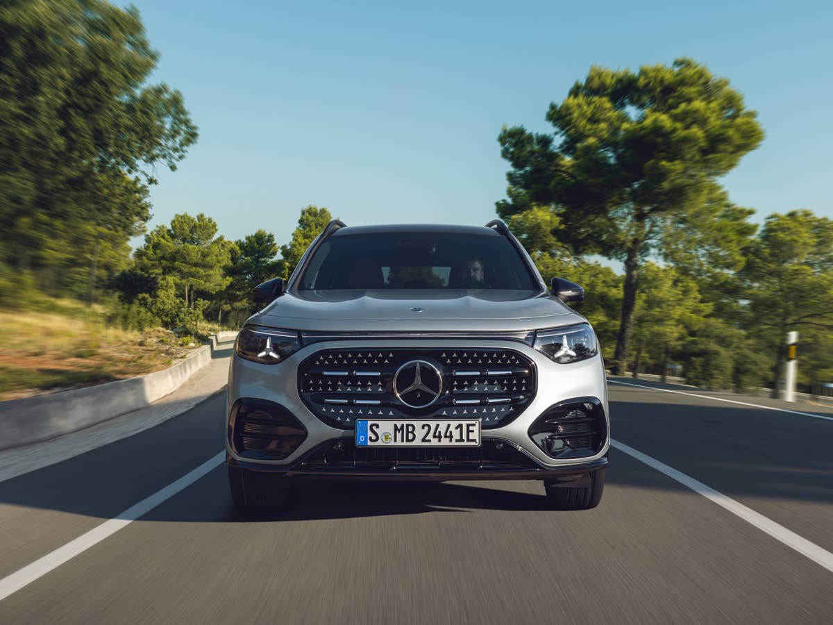 E-Auto statt Diesel: Das ist der neue Mercedes GLB (2026) Mercedes GLB in der Frontansicht