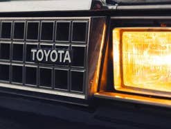 E-Auto: Toyota denkt um und ändert den Plan E-Auto: Toyota denkt um und ändert den Plan