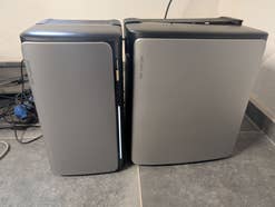 Ecoflow Stream Ultra (links) und Ecoflow Stream Ultra X (rechts) im Größenvergleich