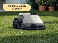 eufy E15 Mähroboter in einem Garten