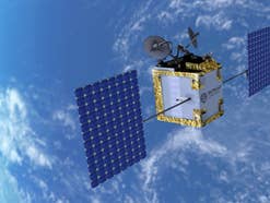 Ein Oneweb-Satellit von Eutelsat im Weltall