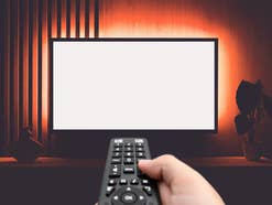 fernbedienung-und-fernseher Fernbedienung und Fernseher
