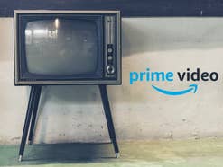 Alter TV mit Amazon Prime Video-Logo