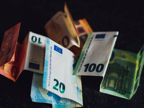 Festgeld-Falle: 16 Millionen Sparer kommen nicht ohne Verlust raus Festgeld-Falle: 16 Millionen Sparer kommen nicht ohne Verlust raus