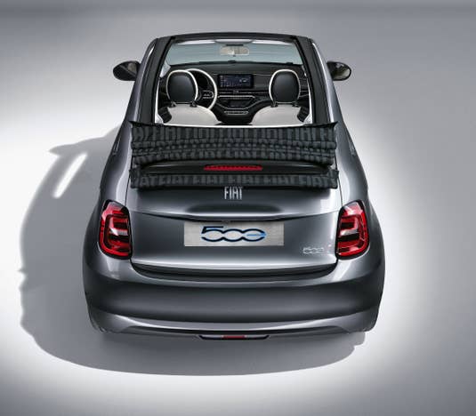 Rückansicht des Fiat 500 (2020)