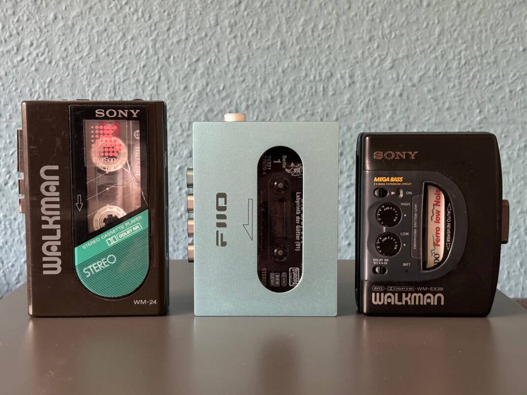 Der FIIO CP13 präsentiert sich als Walkman im modernen Design