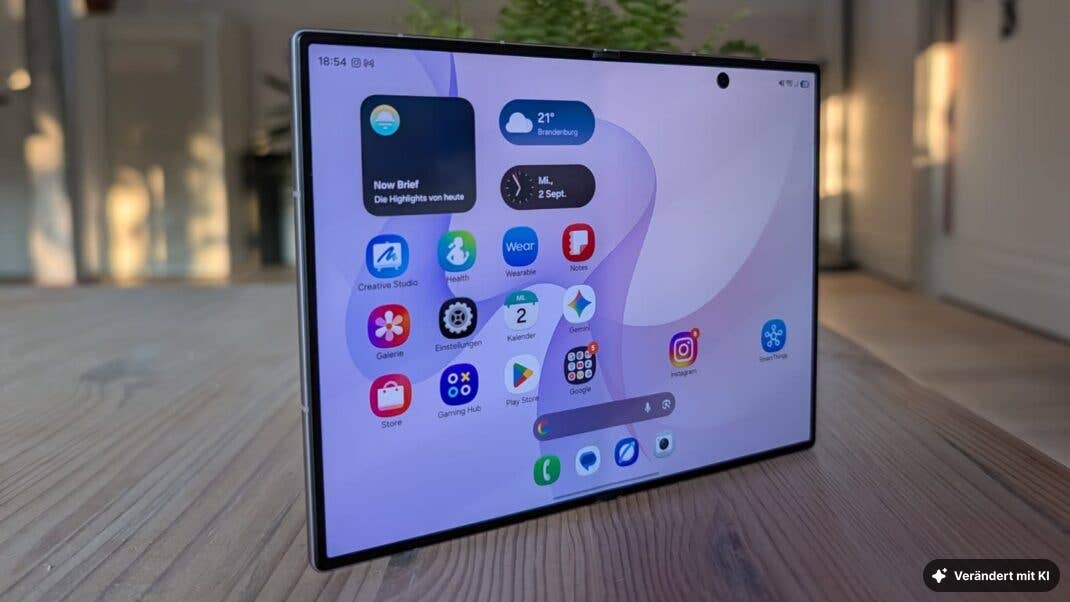 Aufgeklappt wird das Galaxy Z Fold8 zum kleinen Tablet