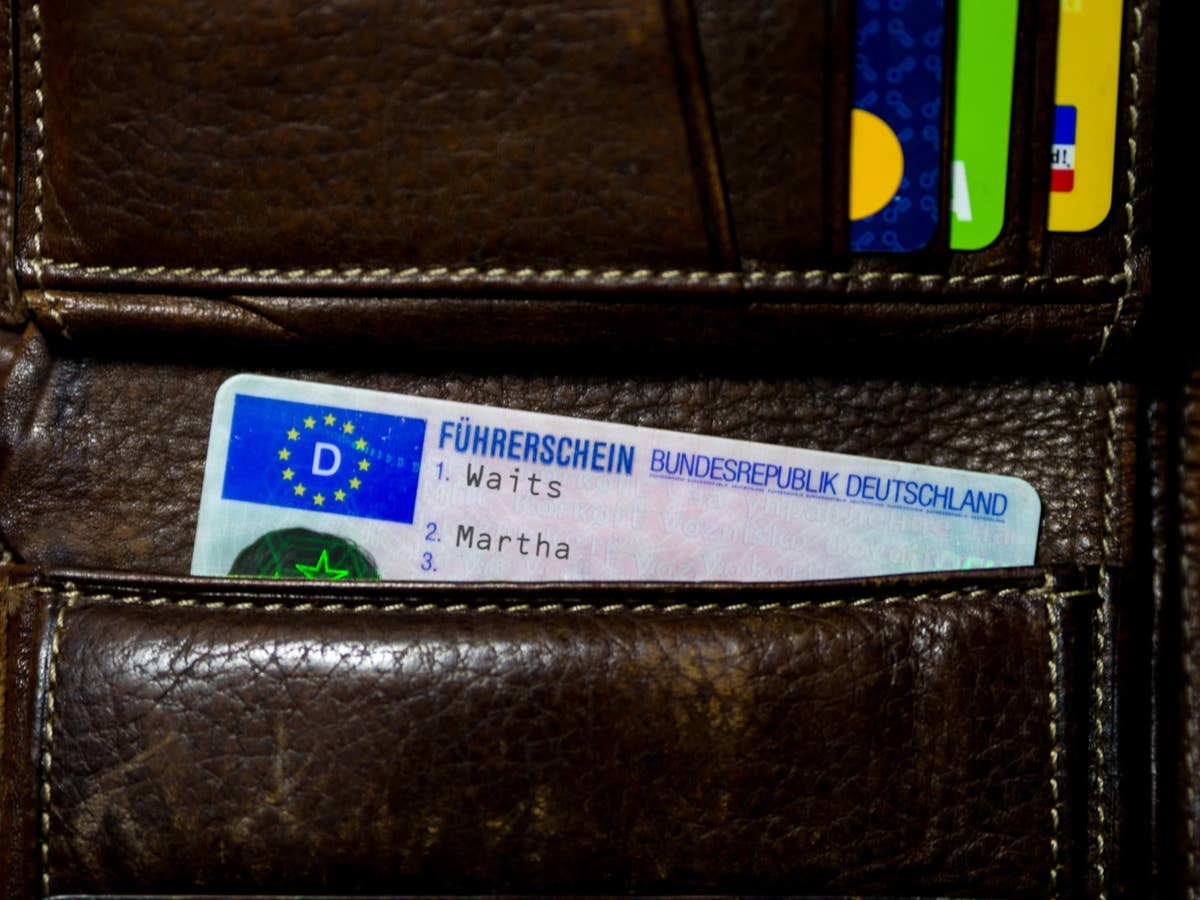 Neue Führerscheinregelung: Darfst du bald noch Autofahren? 