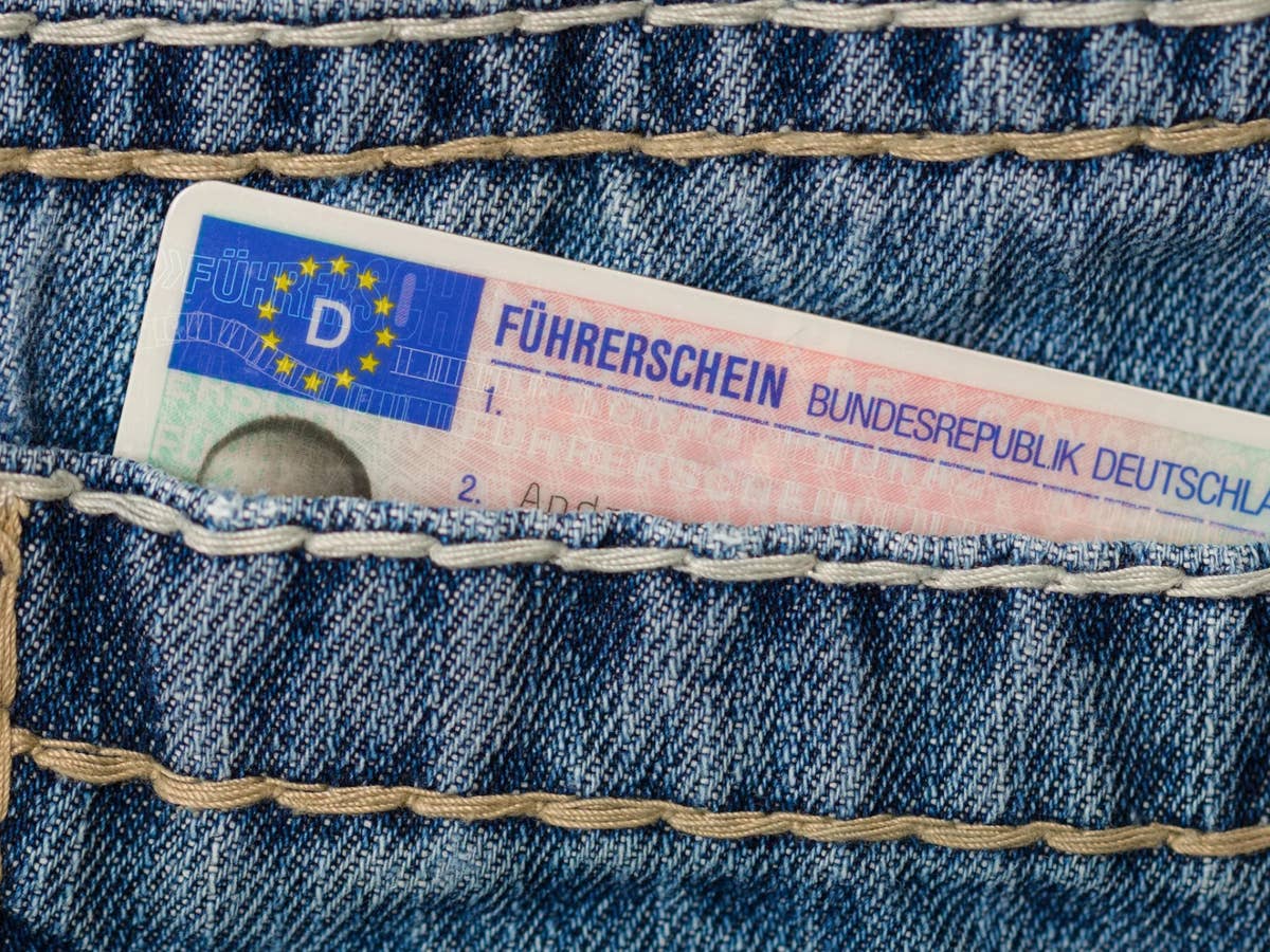 Führerschein-Umtausch 2027: Millionen Deutsche müssen jetzt handeln Führerschein-Umtausch 2027: Millionen Deutsche müssen jetzt handeln