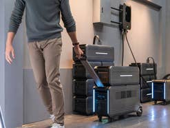 Stromspeicher aus modularen Einzelbatterien