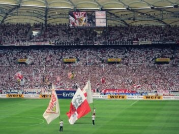 Blick in ein Fußballstadion der Bundesliga