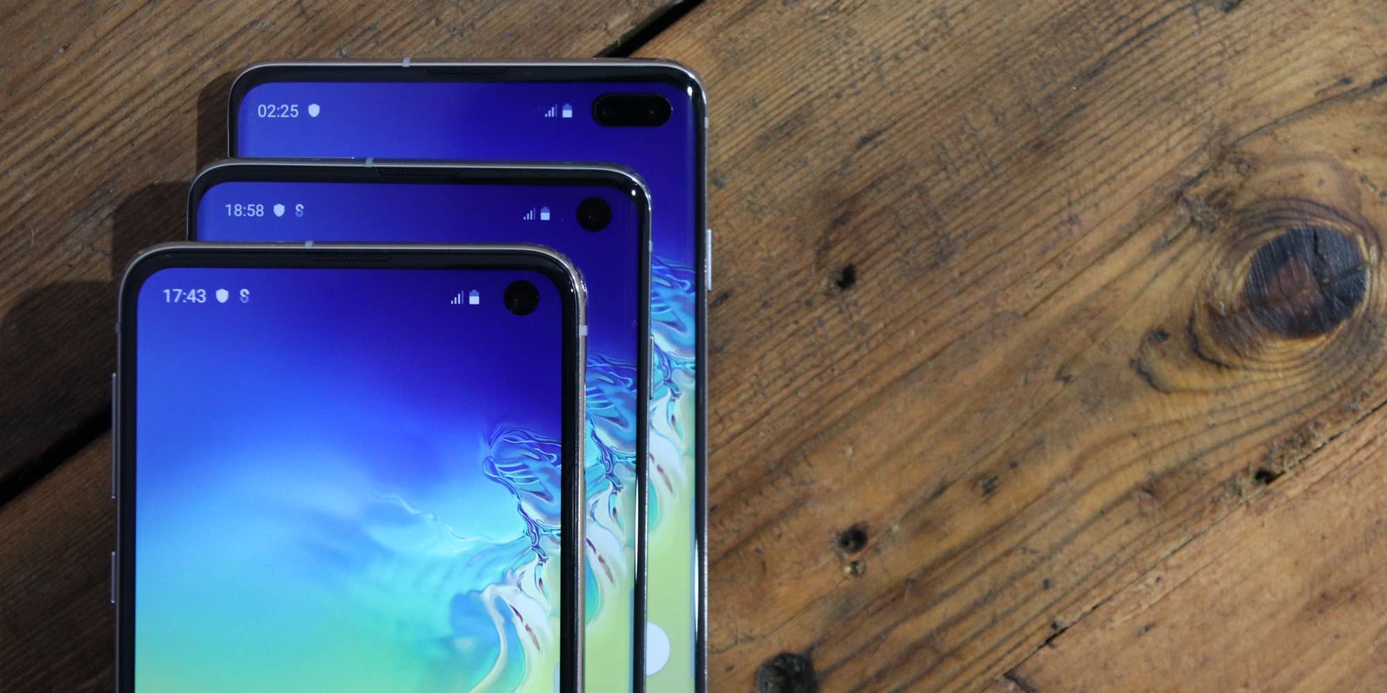 Handys und Smartphones mit sehr großem Display