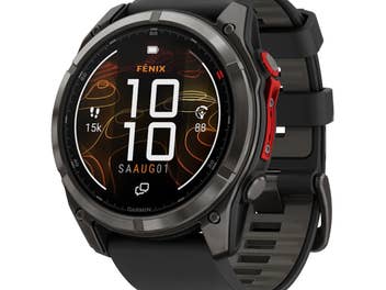 garmin-fenix-8-pro-microled-seitlich-vorn-schwarz-titan