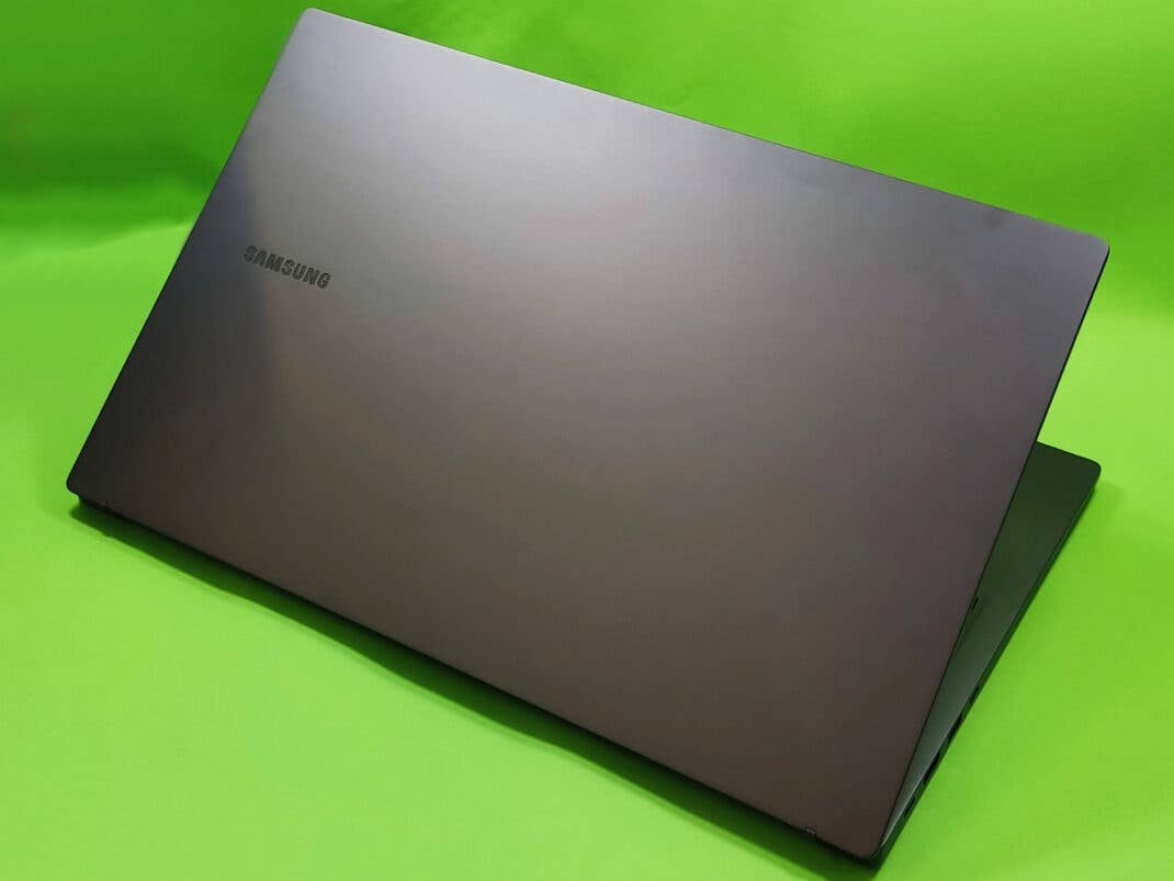 Samsung Galaxy Book 2