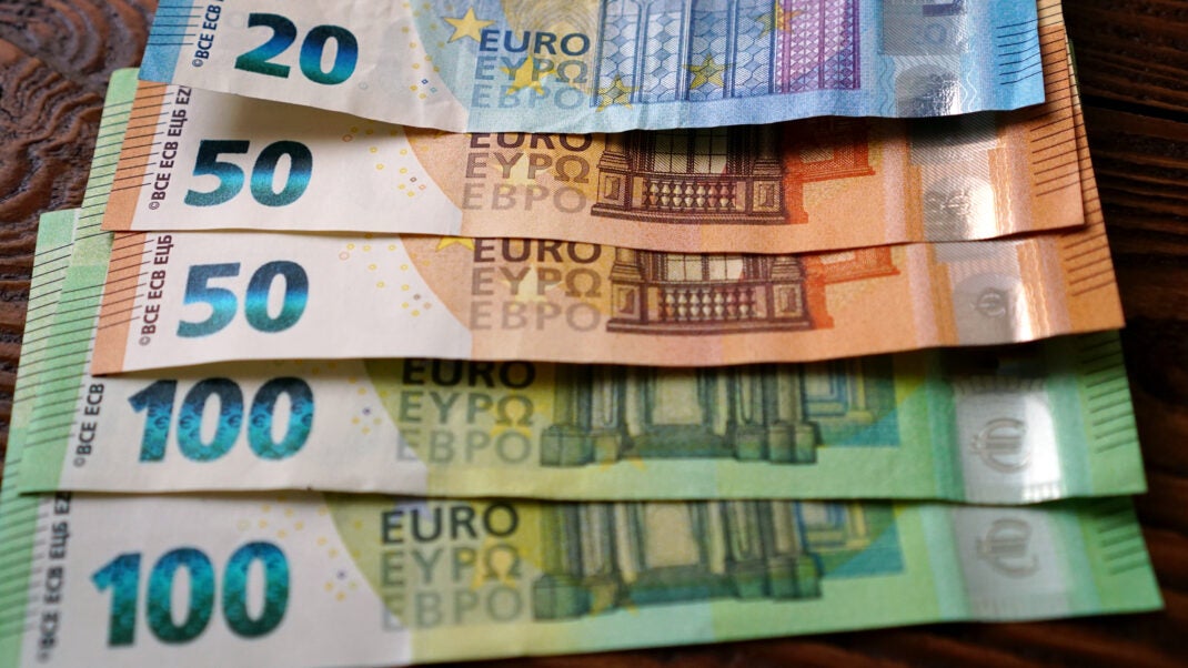 Kindergeld-Regierung-k-ndigt-gro-e-Anpassung-f-r-Mitte-2026-an