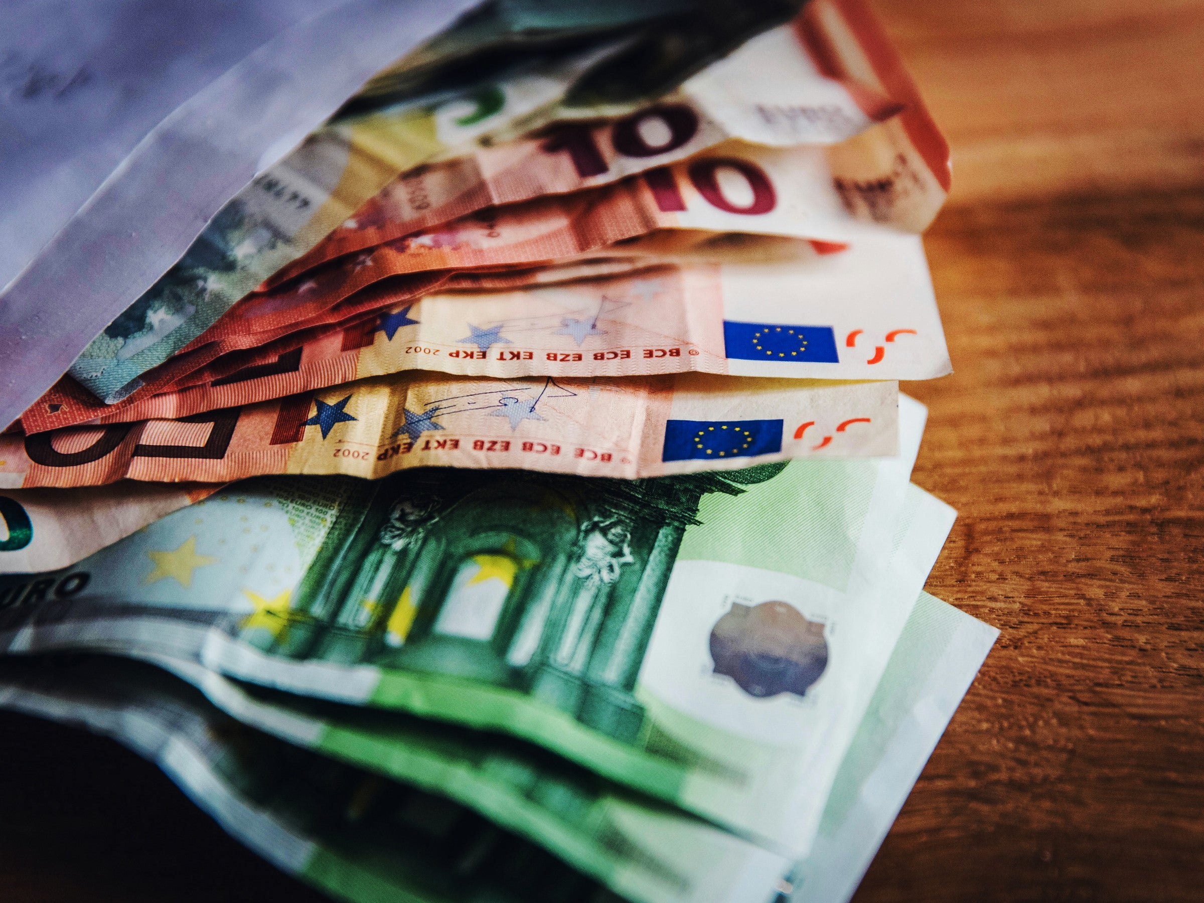 Obwohl-keiner-muss-Fast-20-Millionen-Deutsche-zahlen-freiwillig-60-Euro-im-Monat