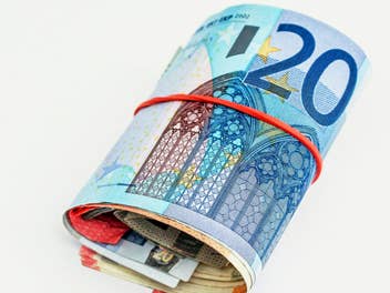 Geschenkt: Bundesbank verschickt Geld-Pakete