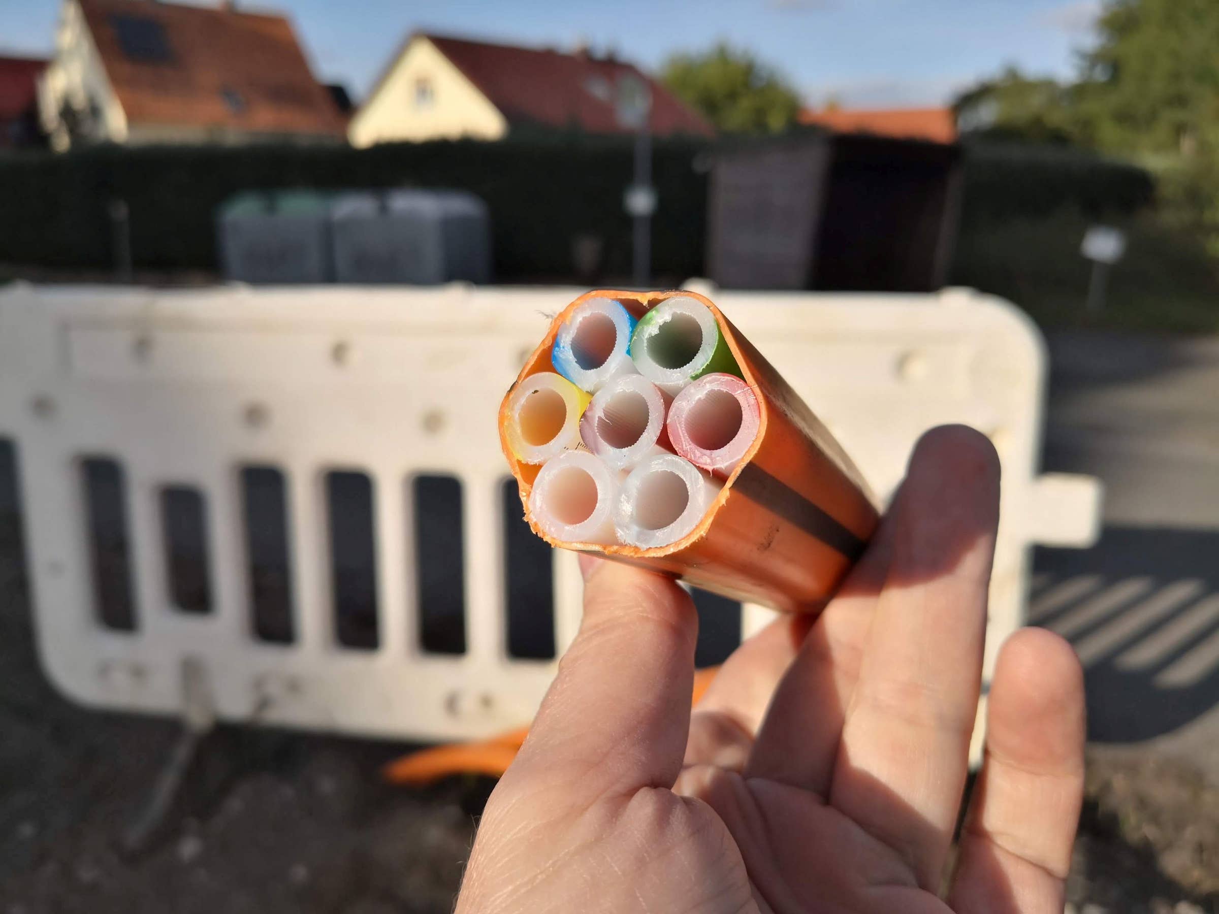 Glasfaser vs. Kabel? Gigabit im Test Welcher Anschluss ist besser?