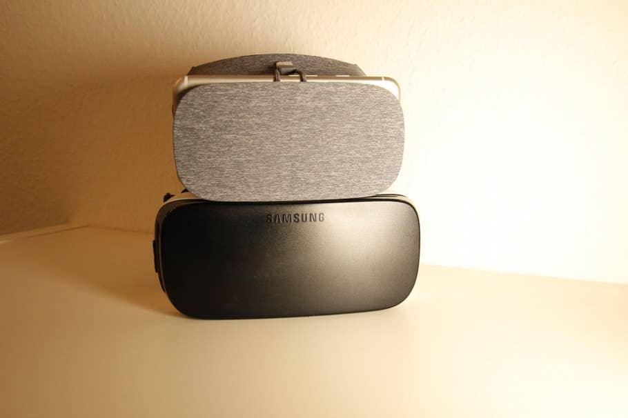 Google Daydream View und Samsung Galaxy Gear VR