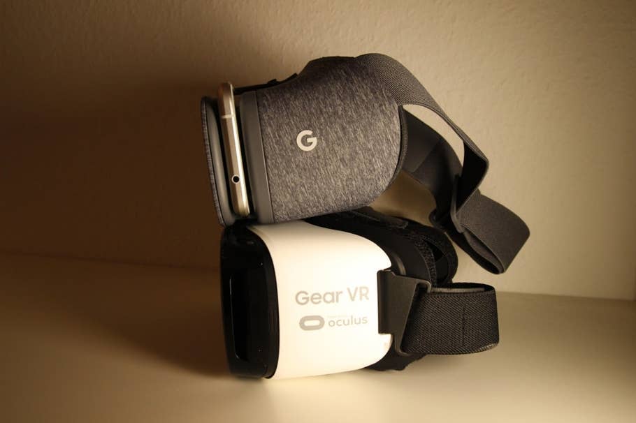 Google Daydream View und Samsung Galaxy Gear VR