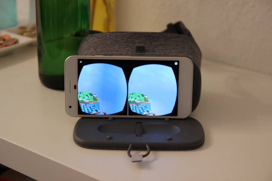 Google Daydream View und Samsung Galaxy Gear VR