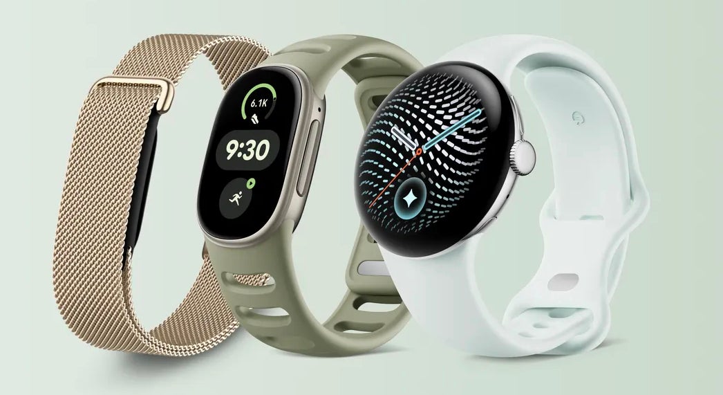 Google Fitbit Air (links), Fitbit Edge (Mitte) und Pixel Watch 5.