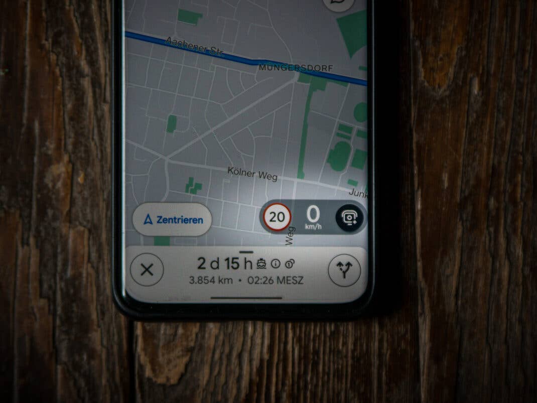 Google Maps: So baut man einen Blitzer-Warner ein