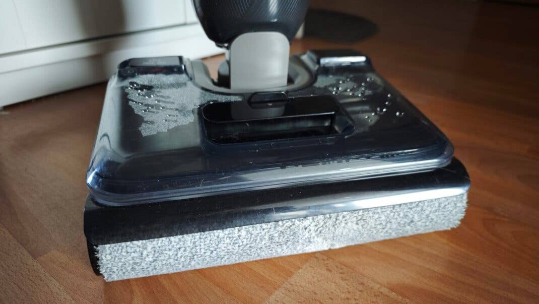 Eureka FloorShine830