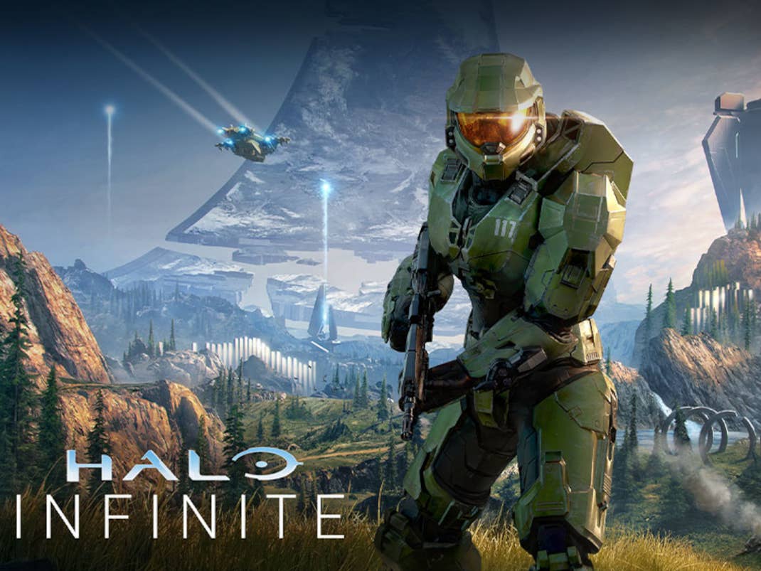 Der Master Chief aus Halo Infinite steht auf einem Schlachtfeld