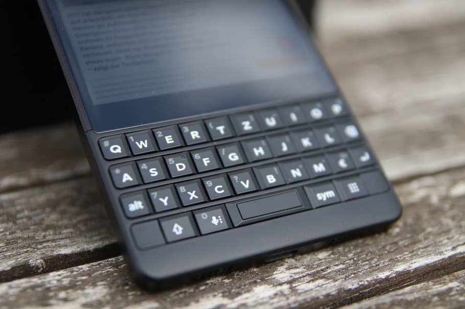 Hands-On: BlackBerry KEY2