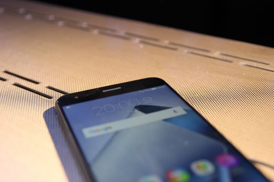 Hands-On-Bilder des Asus ZenFone 4