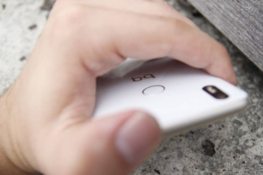 Hands-On-Bilder des BQ Aquaris X Pro