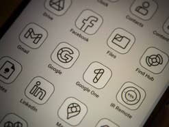 Mit Papier-Display: Dieses Handy verändert, wie wir sehen