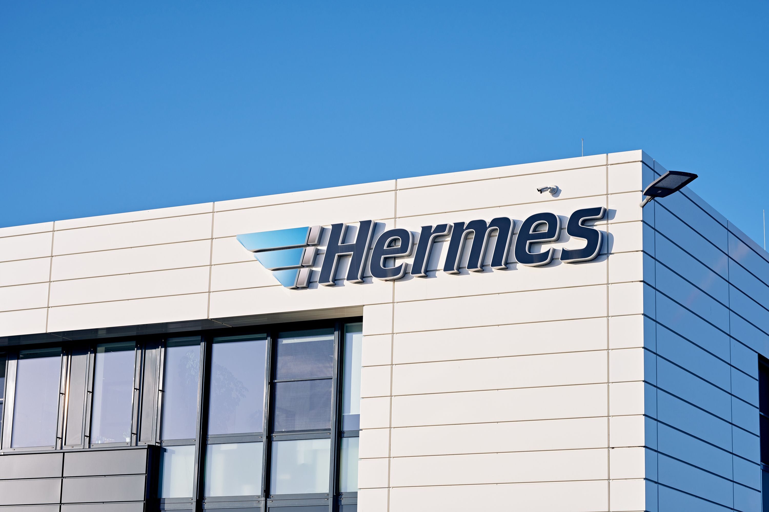 #Preisschock bei Paketen: Hermes warnt vor steigenden Kosten