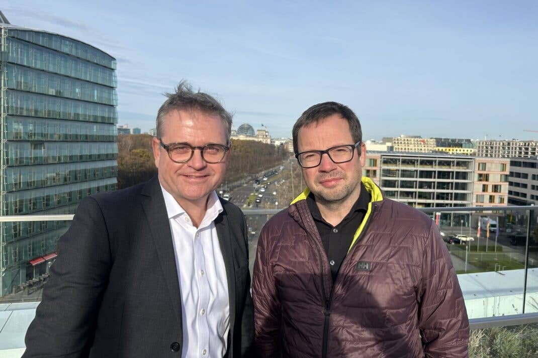 Telekom-Manager Thilo Höllen mit inside digital-Redakteur Thorsten Neuhetzki