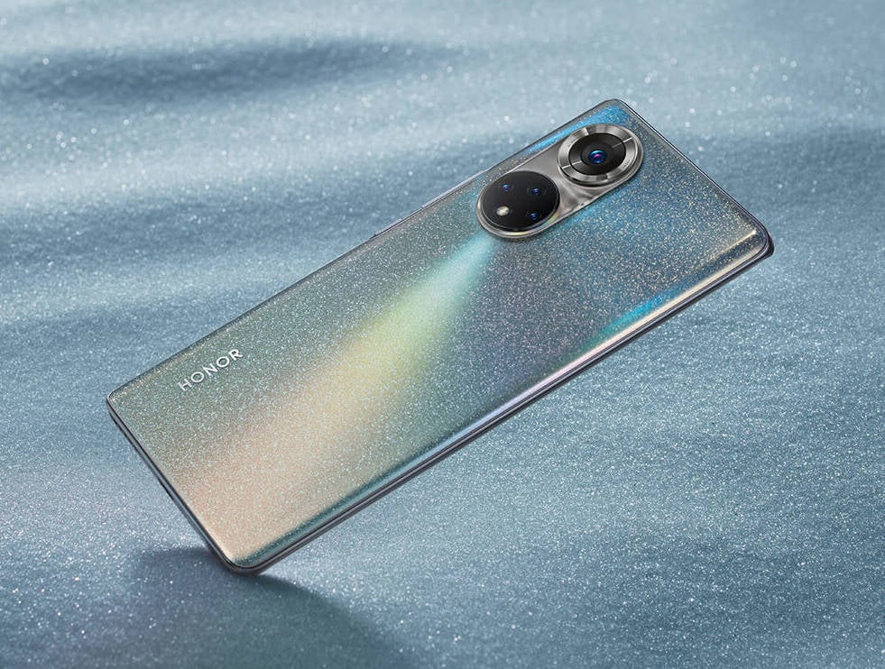 Honor 50 Pro Rückseite in schimmernder Variante.