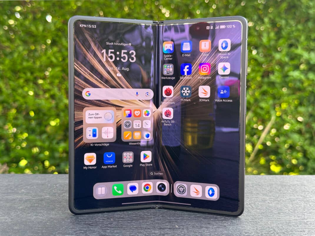 Das Display des Honor Magic V5