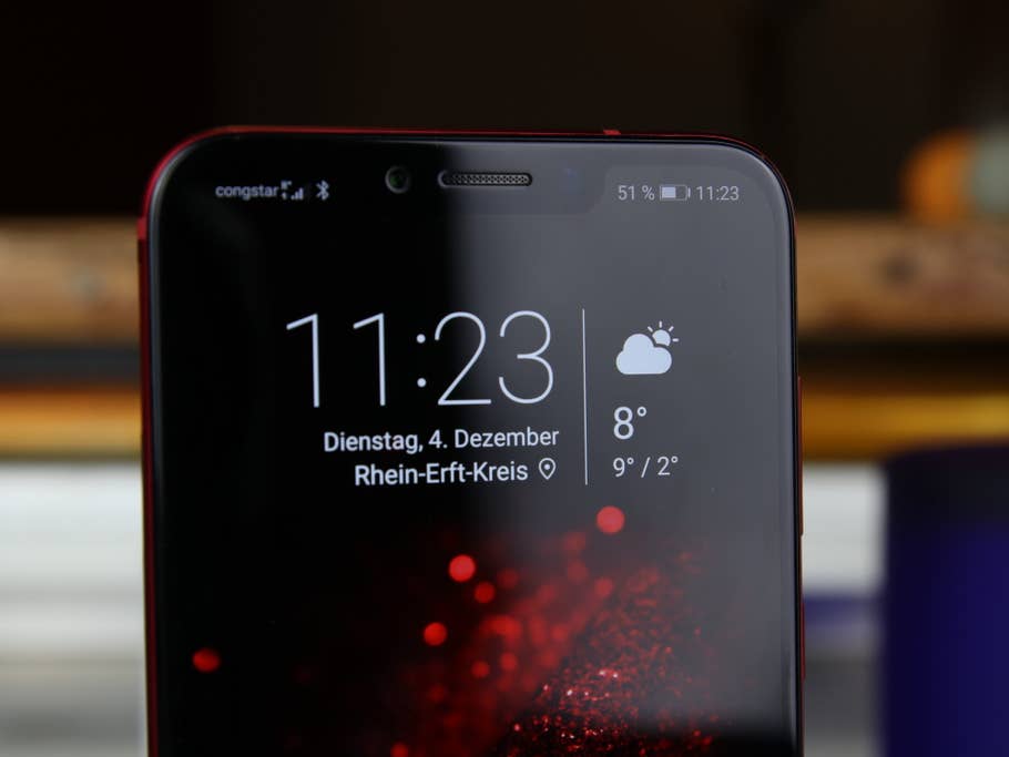 Die Notch des Honor Play in der Nahaufnahme