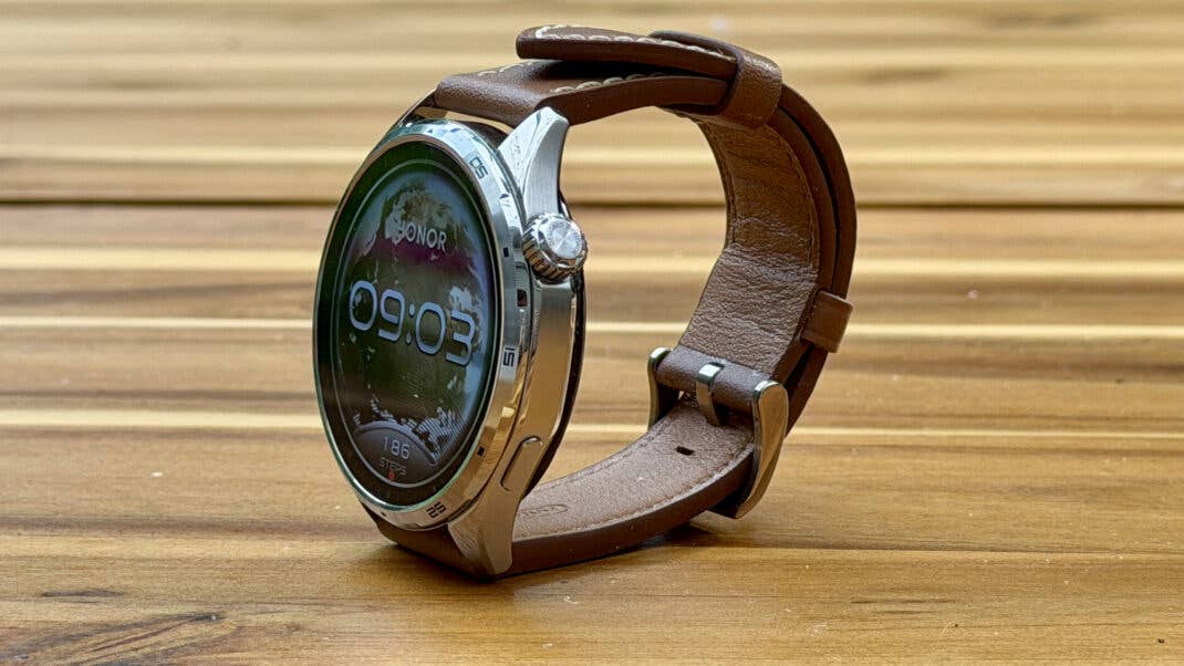 Honor Watch 6 Seitenansicht.