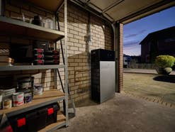 Hoymiles HiOne All-in-One BESS