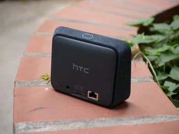 HTC 5G Hub