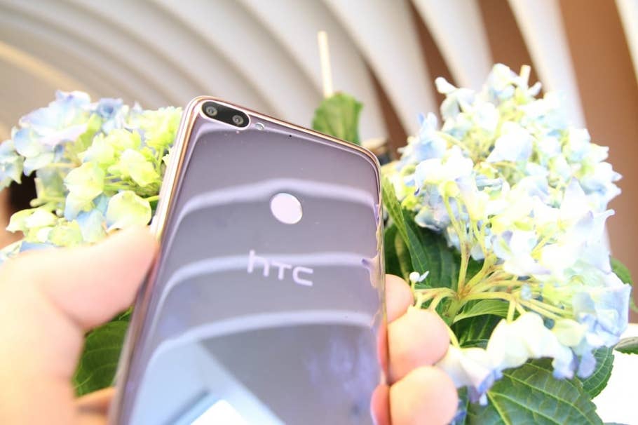 HTC Desire 12+: Hands-On