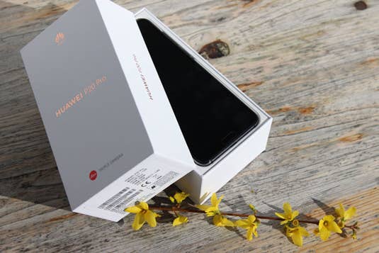 Die Verpackung des Huawei P20 Pro Die Verpackung des Huawei P20 Pro