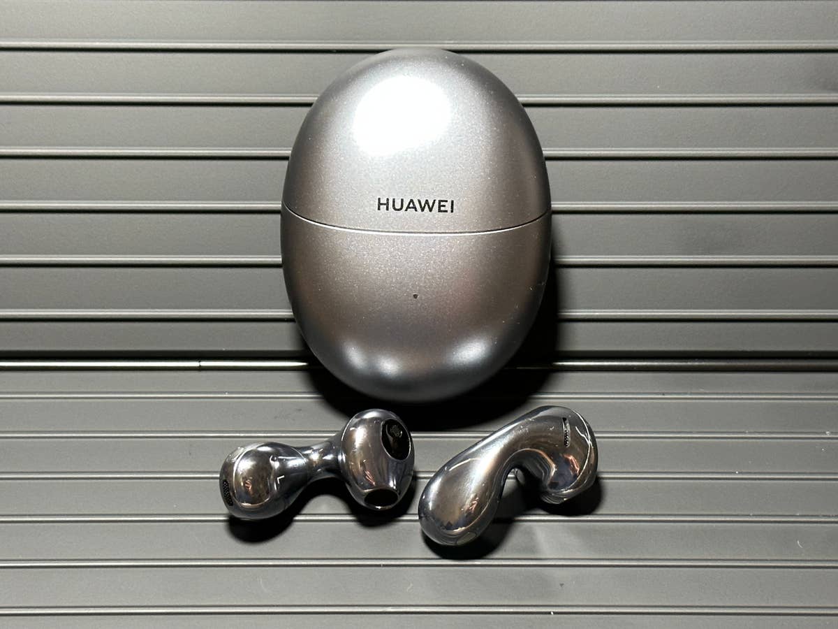 Huawei FreeBuds 5: Kopfhörer mit ungewöhnlichem Design im Test